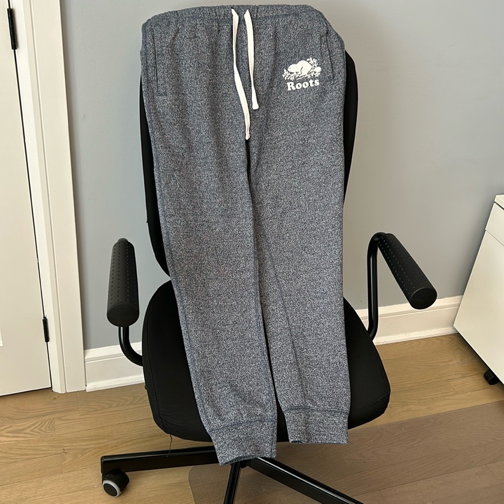 Roots sweats pants